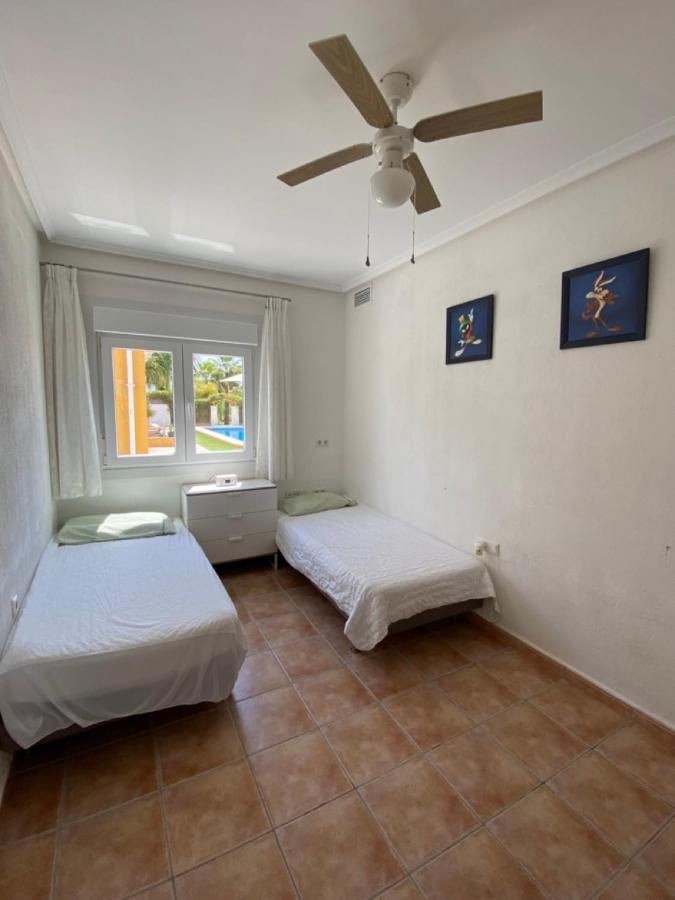 Villa Arizona Картал Экстерьер фото